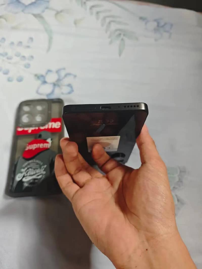 Xiaomi Redmi Note 13 4