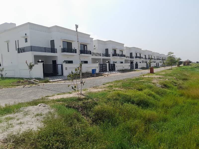 7.5 Marla Corner All Dues Clear Plot With Possession 2