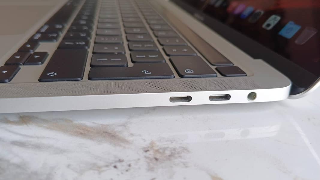 MacBook pro 2020 4