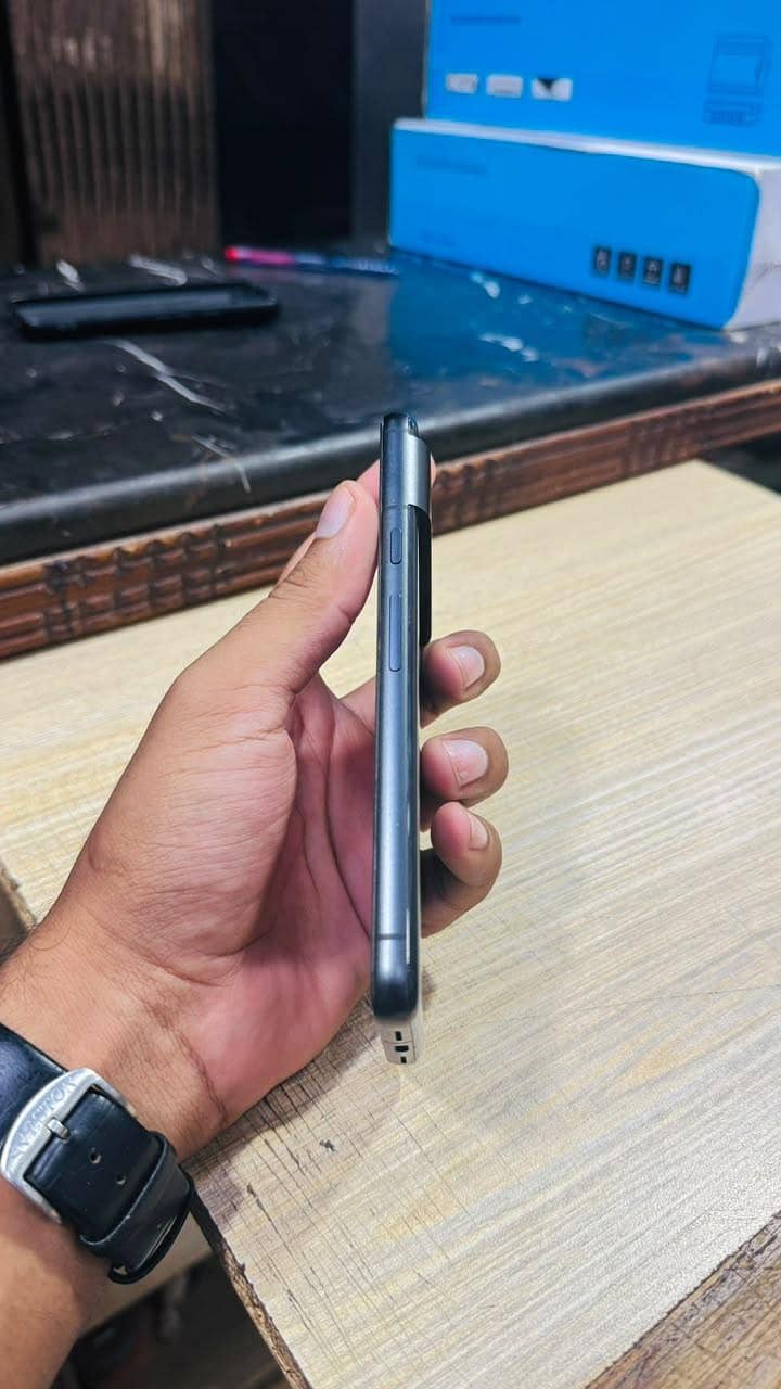 Google Pixel 8 1