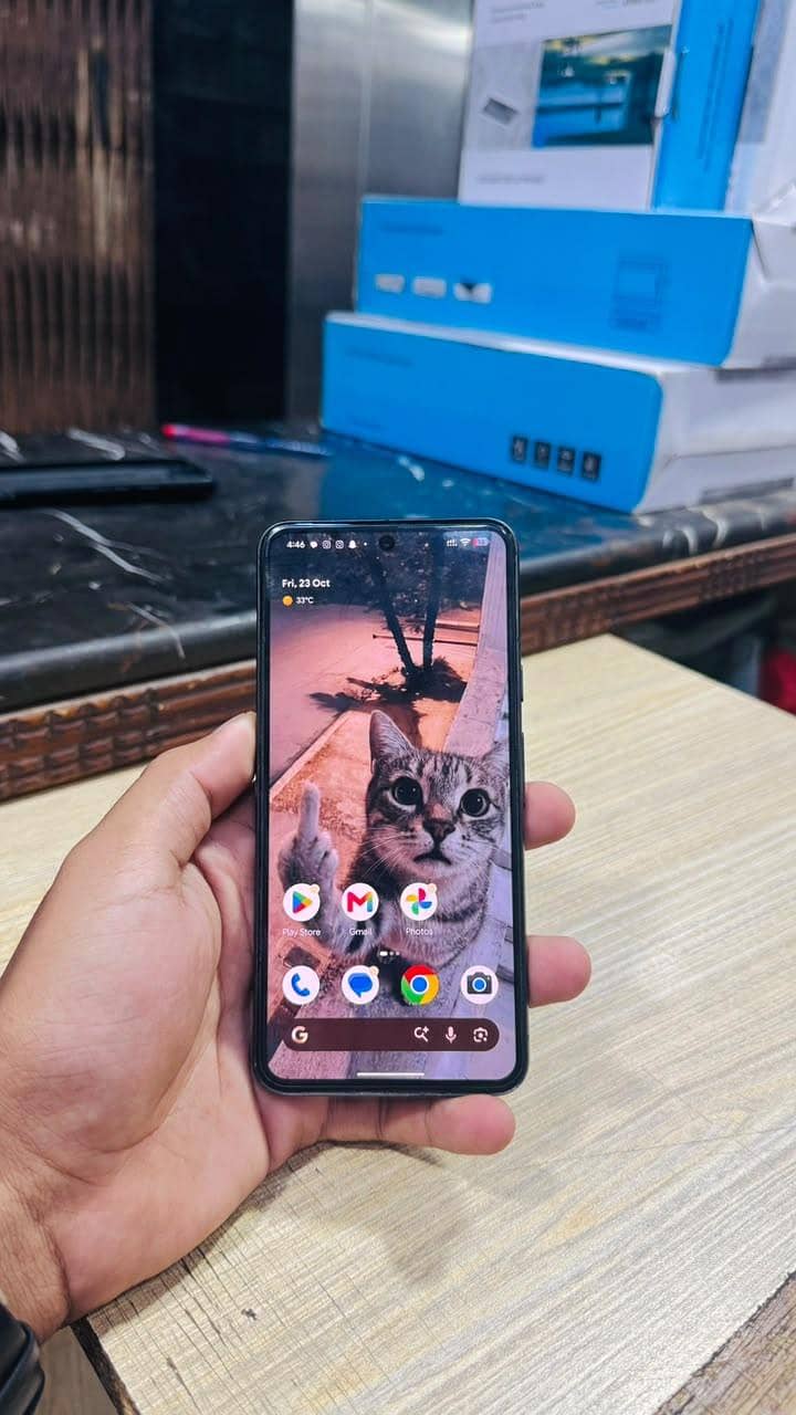 Google Pixel 8 5
