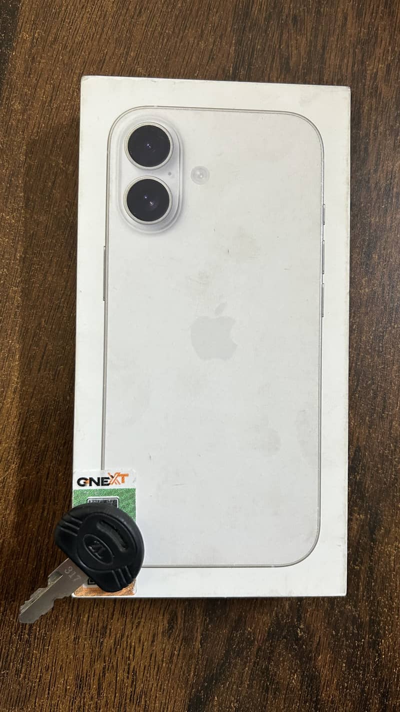 Apple iPhone 17 0