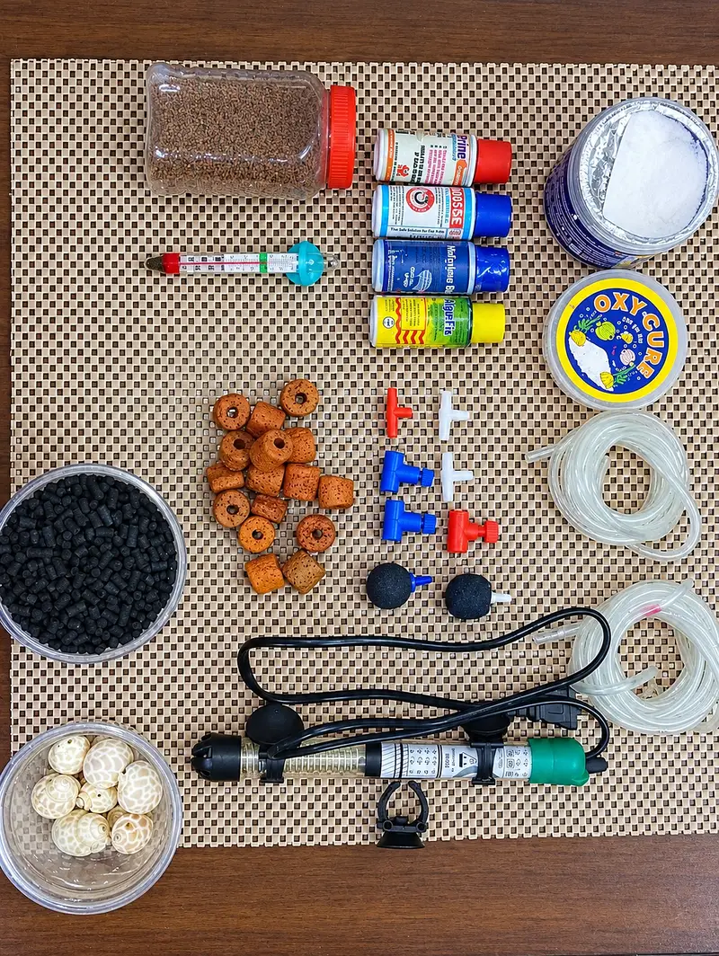 Selling complete aquarium setup with fishes and accessories. — photo 6