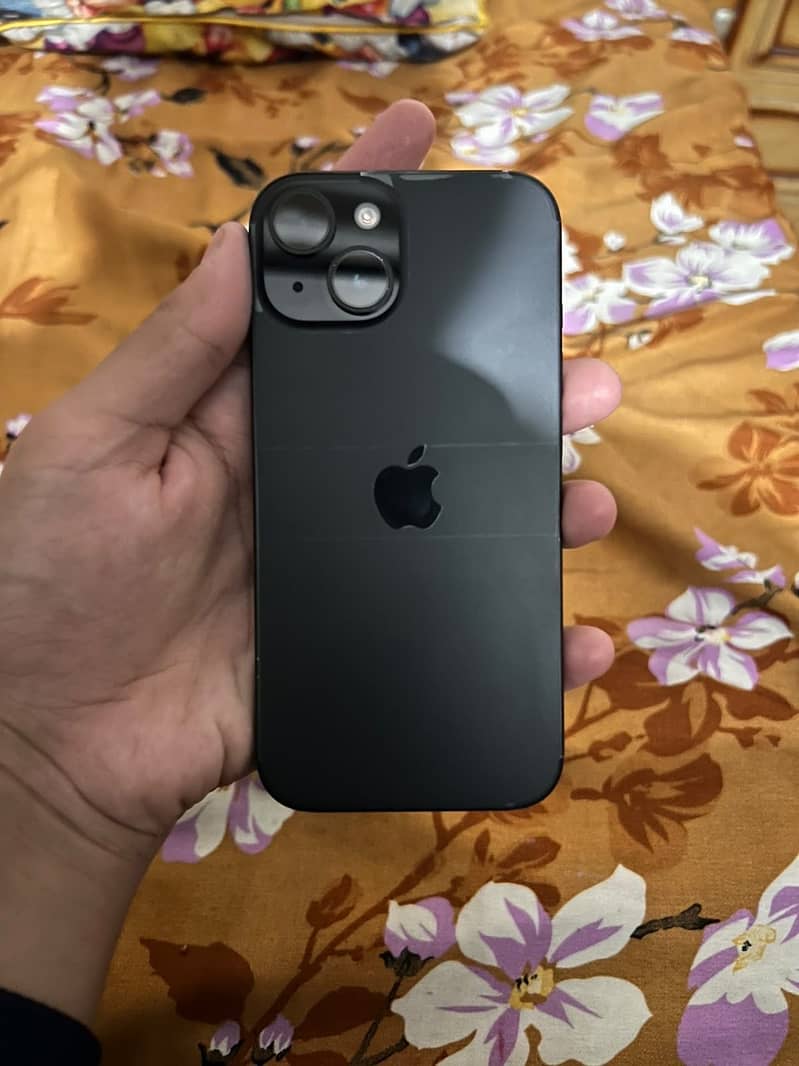 Apple iPhone 15 5
