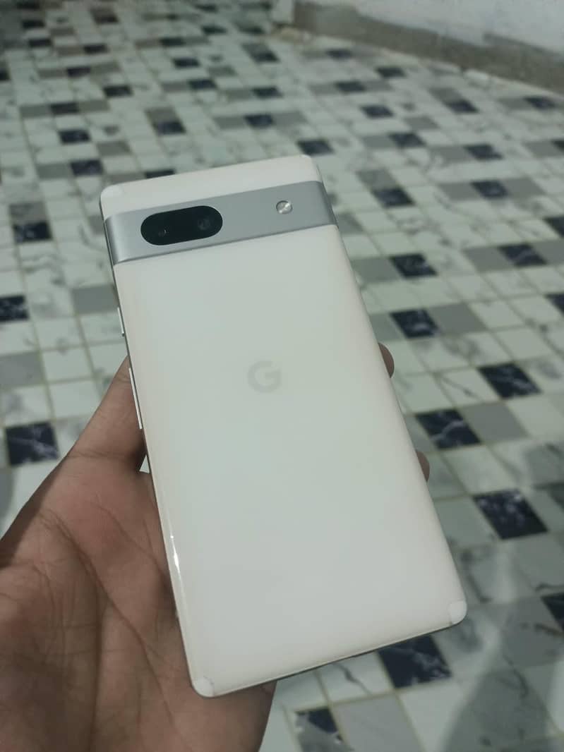 Google Pixel 7a 2