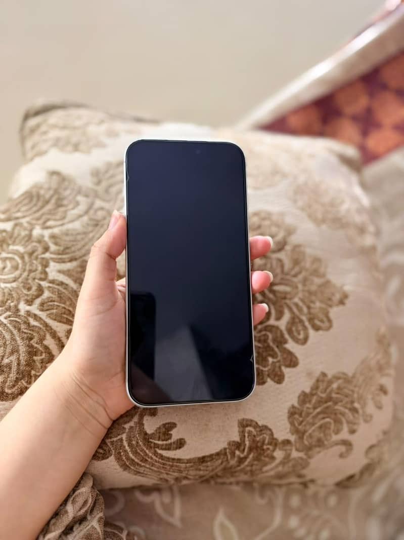 Apple iPhone 17 Pro Max 1