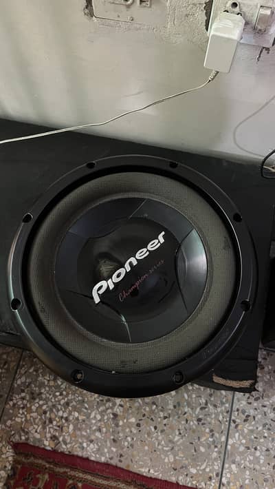 Pioneer Subwoofer