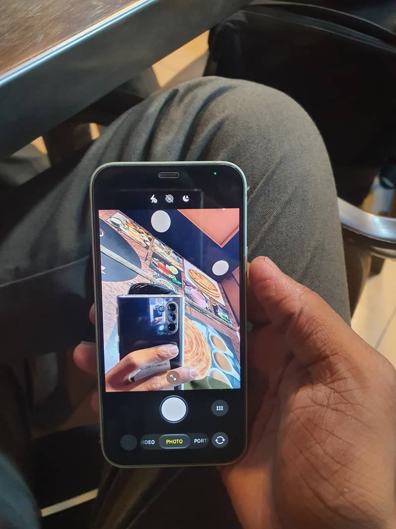 Apple iPhone 12 mini 2