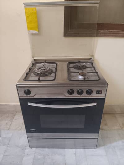 NasGas 3 burner cooking range Model DG-327