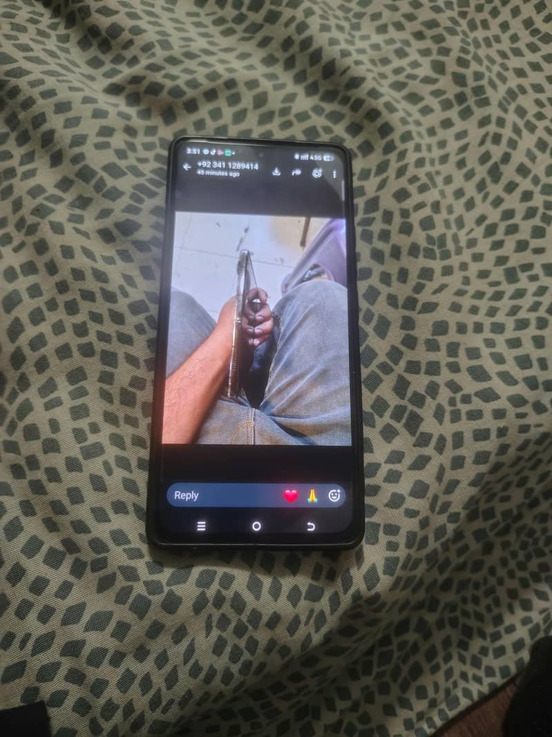 Tecno CAMON 40 1