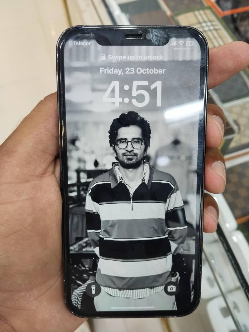 Apple iPhone 12 Pro 4