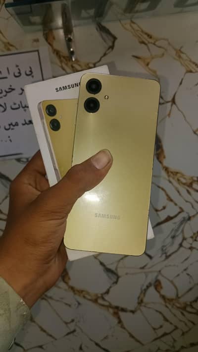 Samsung Mobile A06