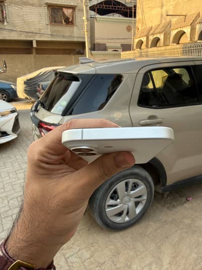 Apple iPhone 16