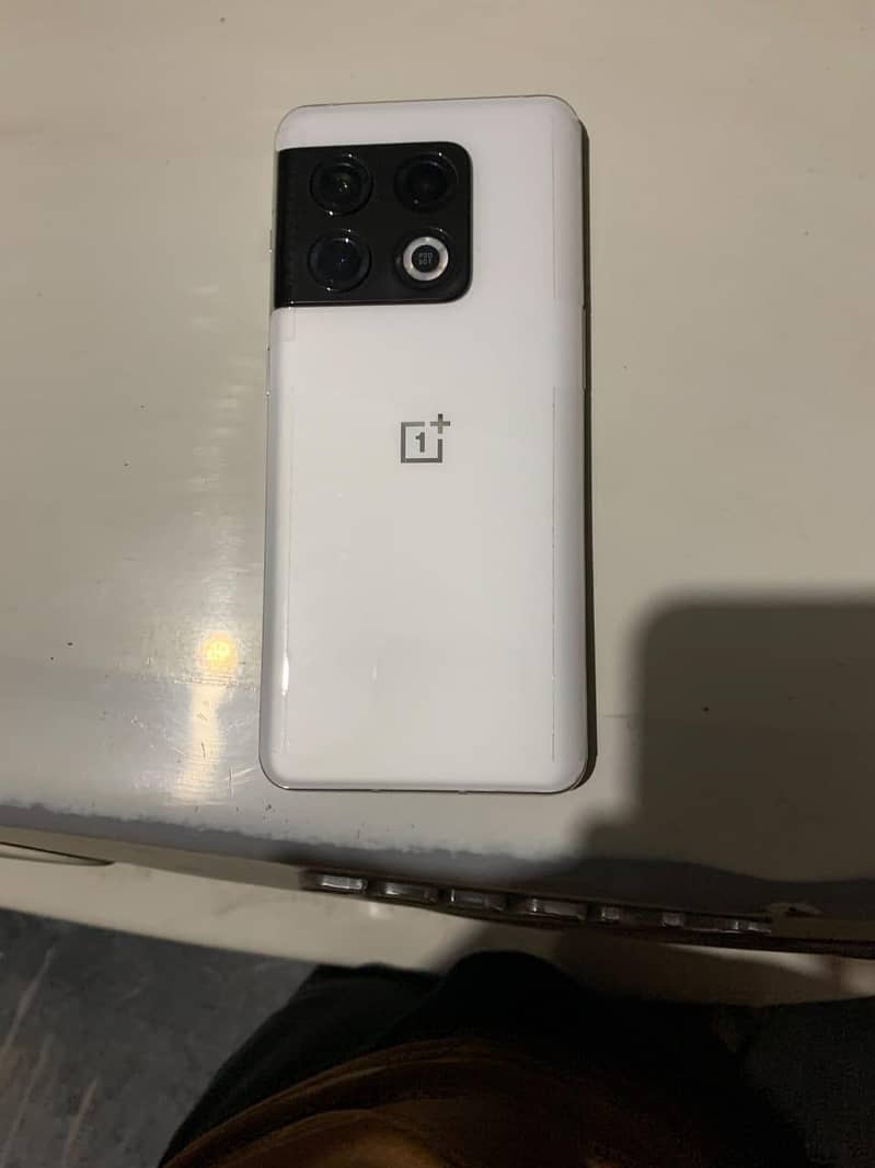 One Plus 10 Pro 0