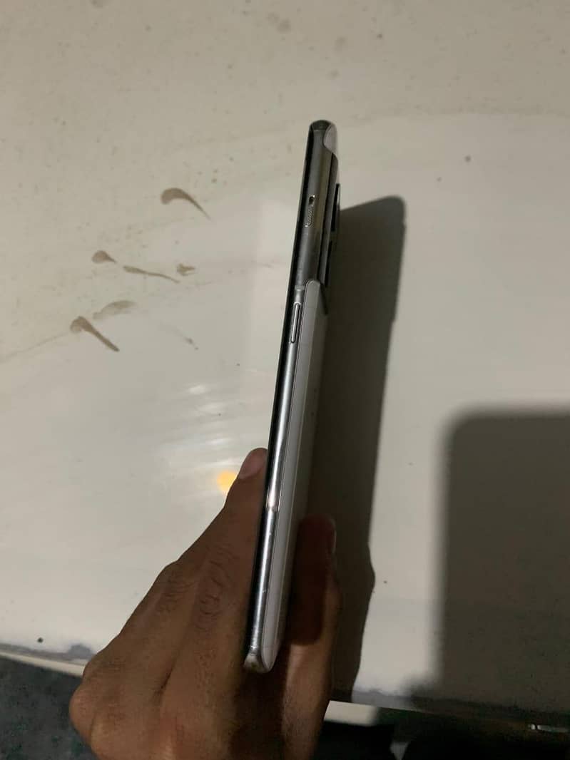 One Plus 10 Pro 3