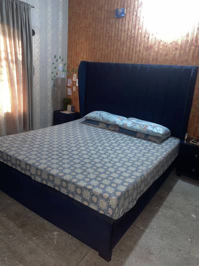Bed set for sell good condition