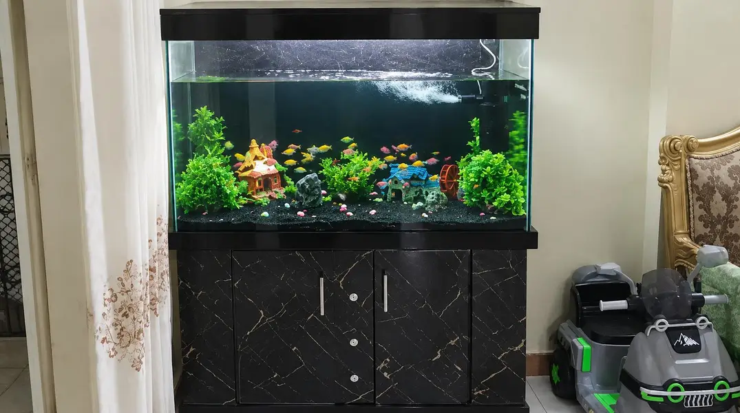 Black Wooden Fish Aquarium With Cabinets — photo 3