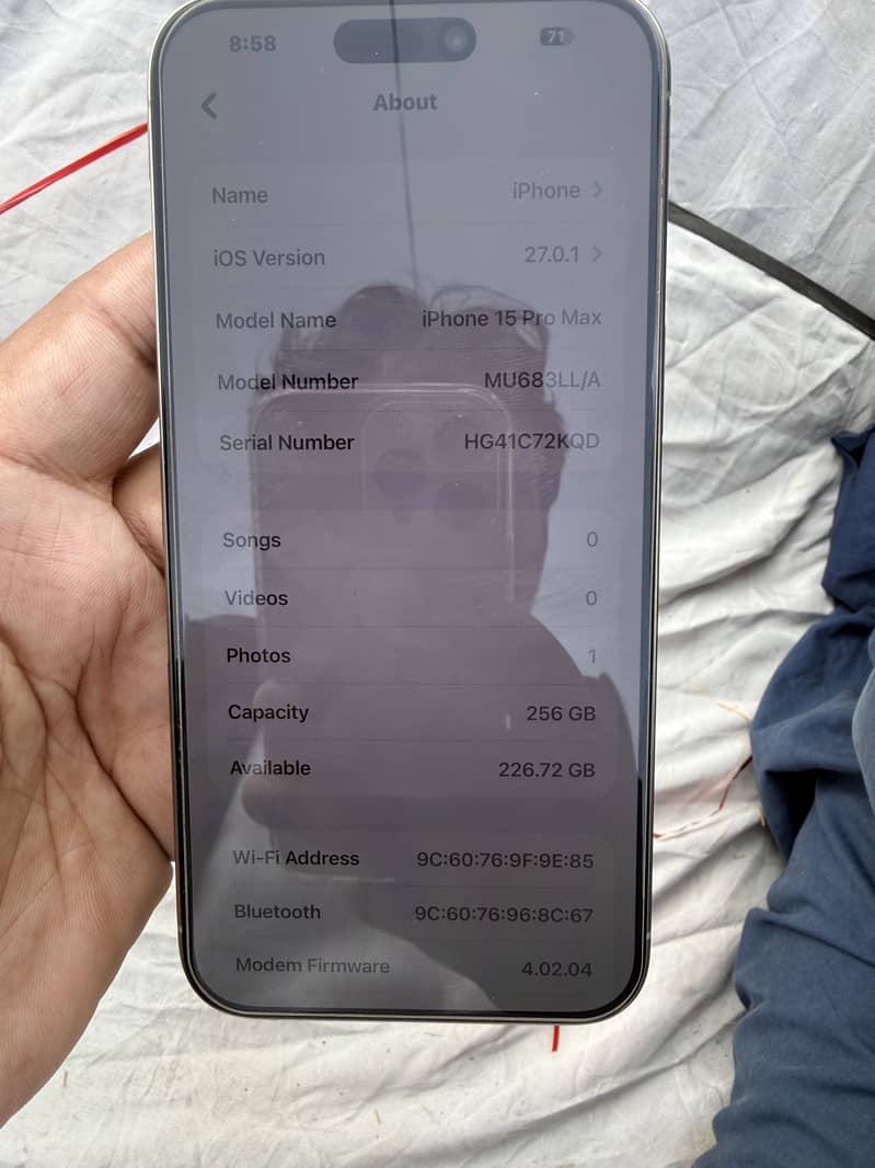 Apple iPhone 15 Pro Max 4