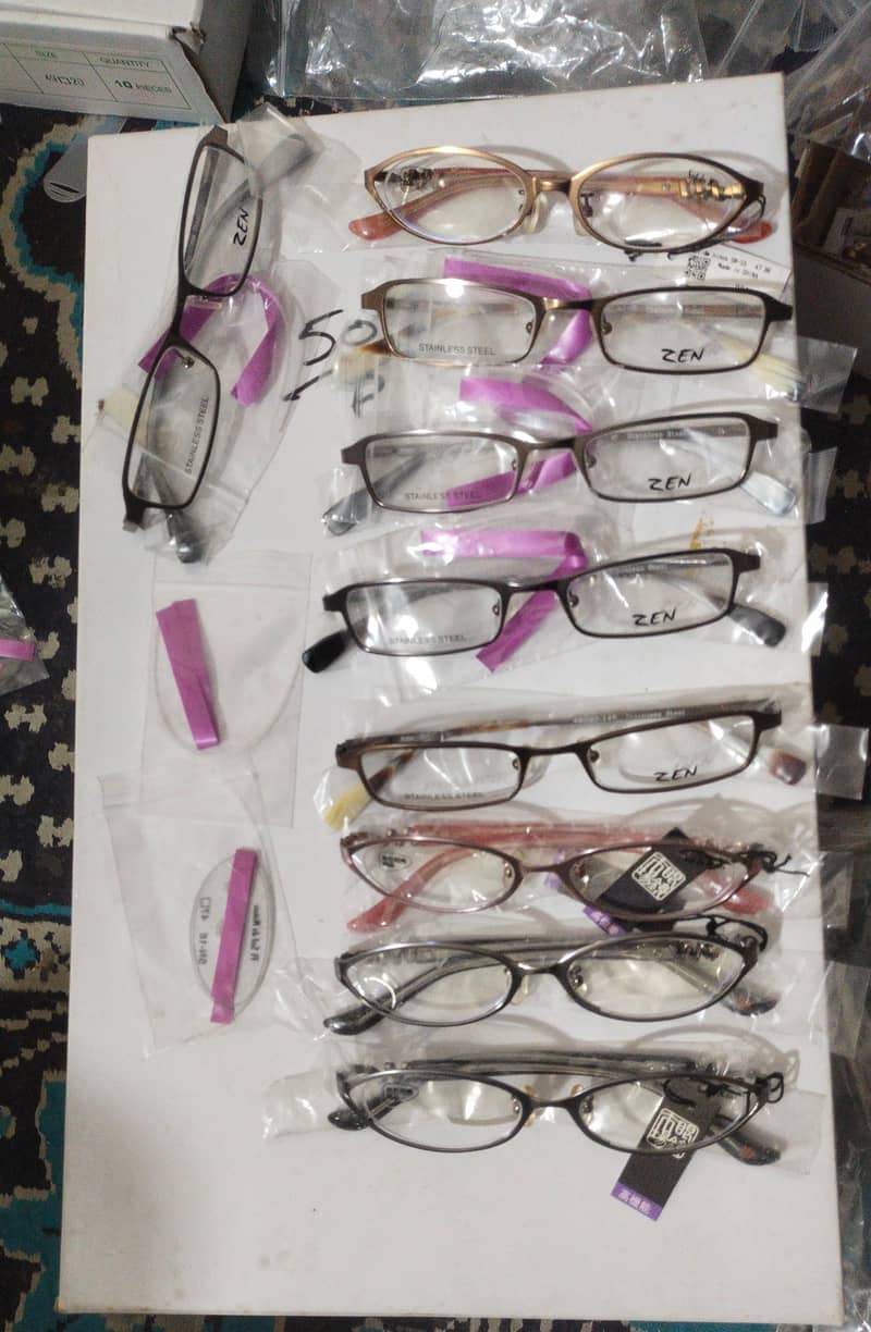 Glasses 0