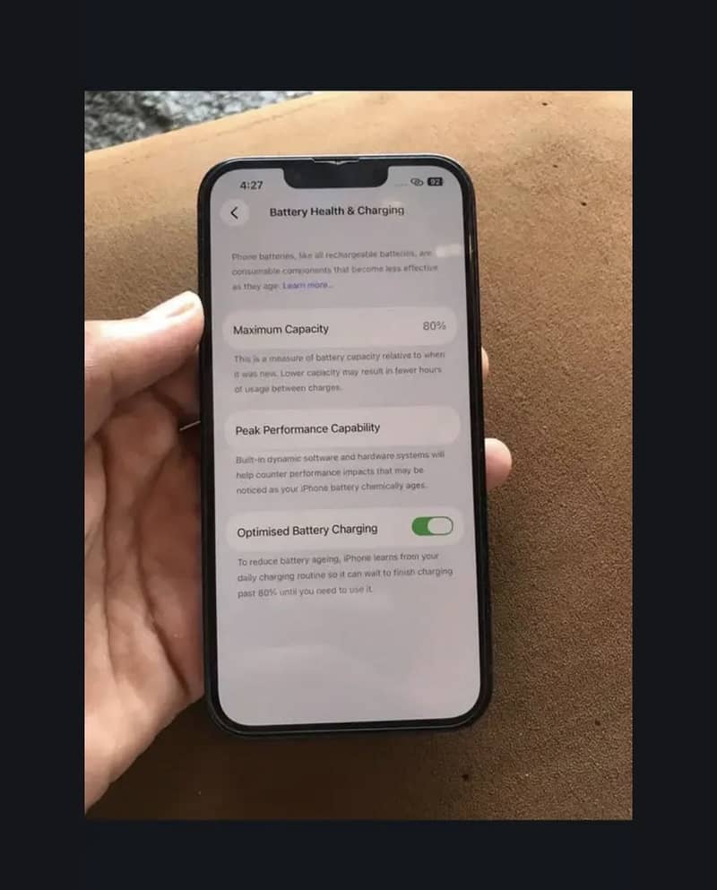 Apple iPhone 13 6