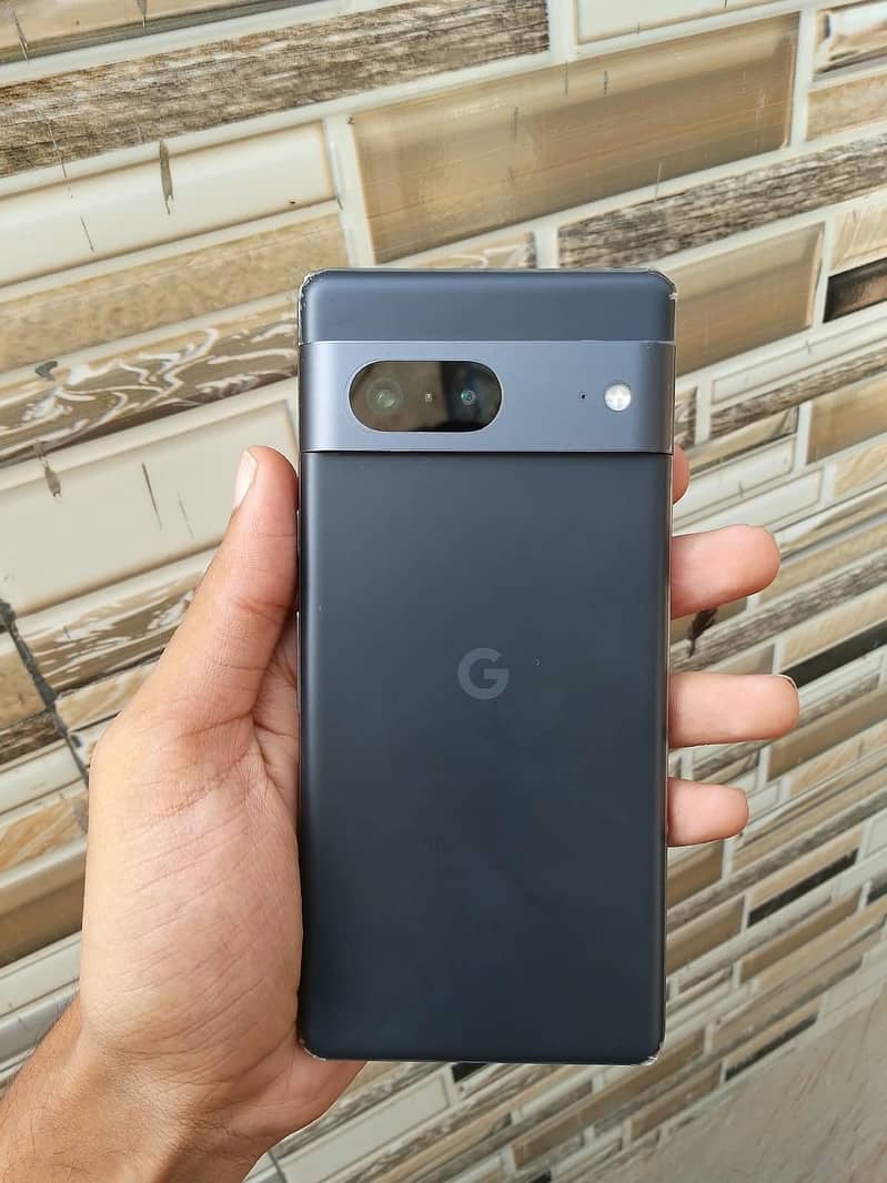 Google Pixel 7 5