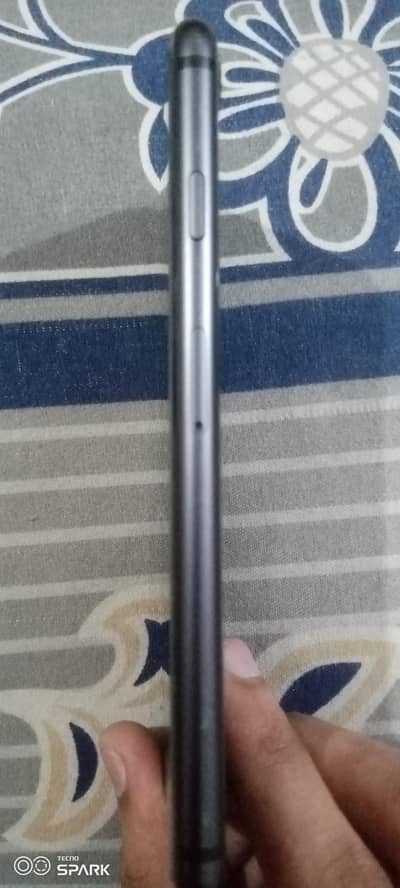 Apple iPhone 8