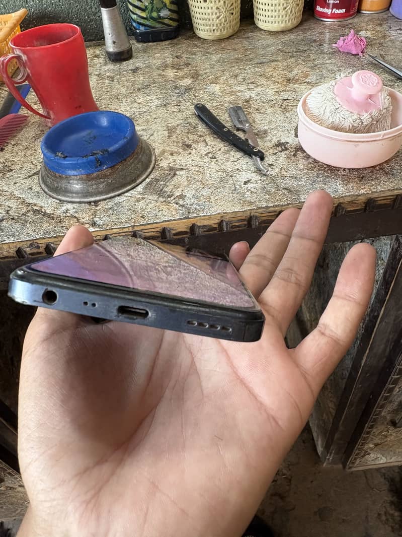 Realme C35 1