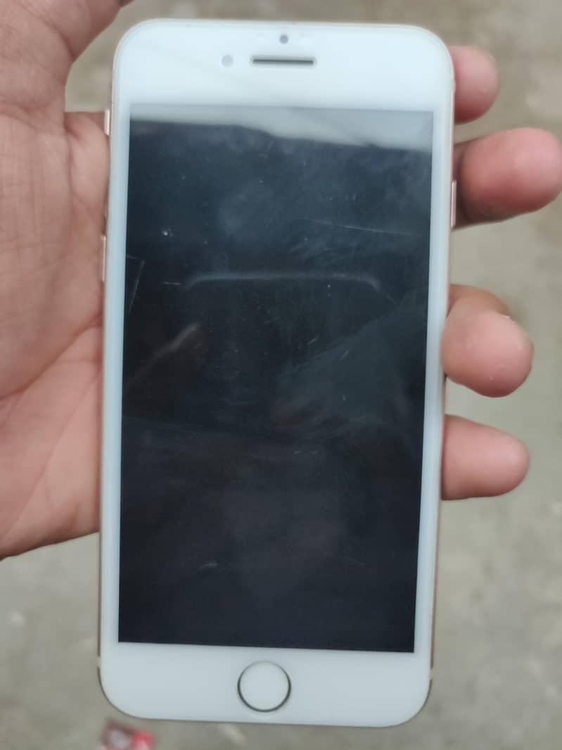 Apple iPhone 8 1