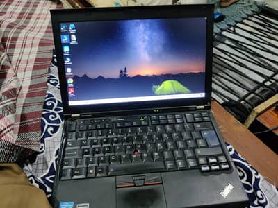 Lenovo X220 Good Quality 4Gb/500Gb i5 2nd gen