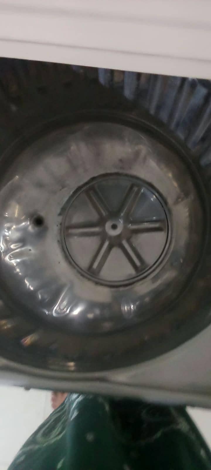 Washing and drayer machine 1