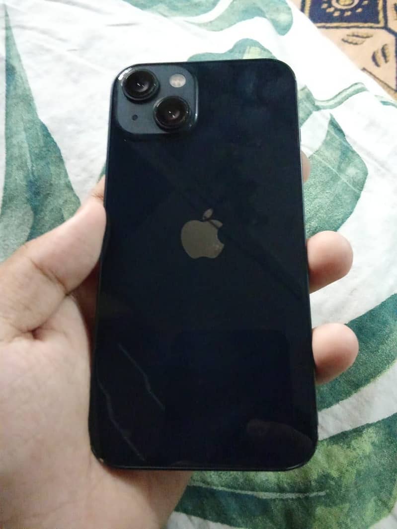 Apple iPhone 13 0