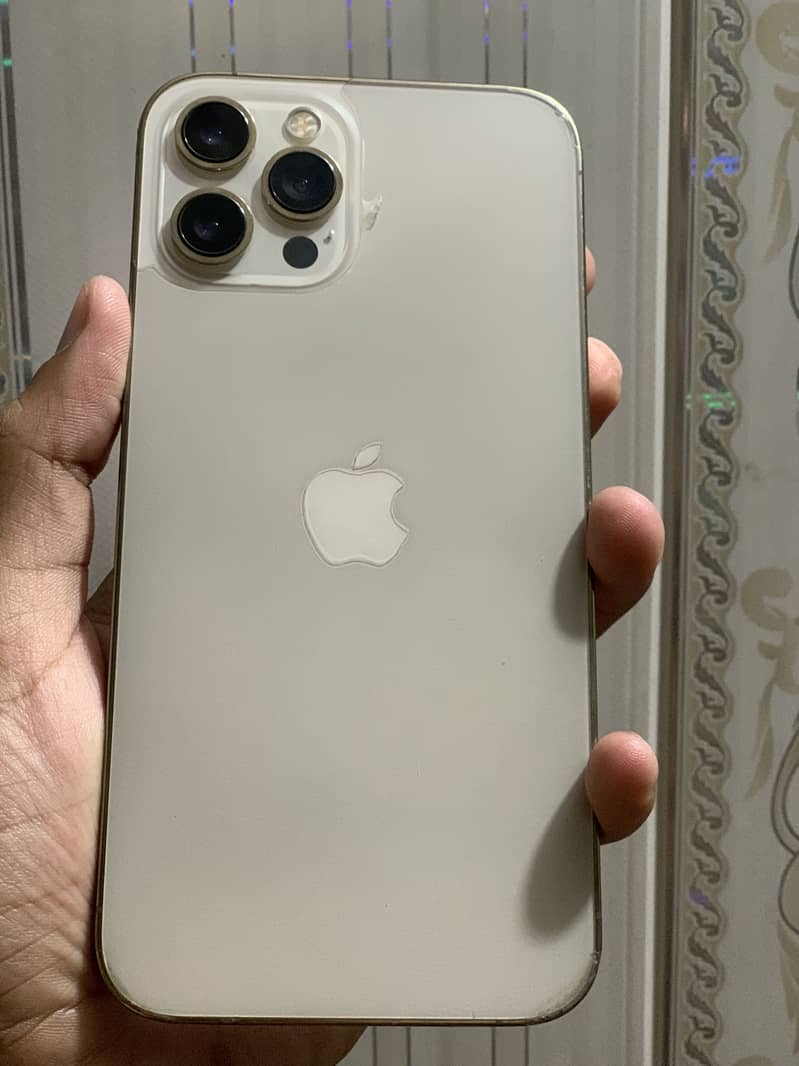 iPhone 12 Pro Max 0