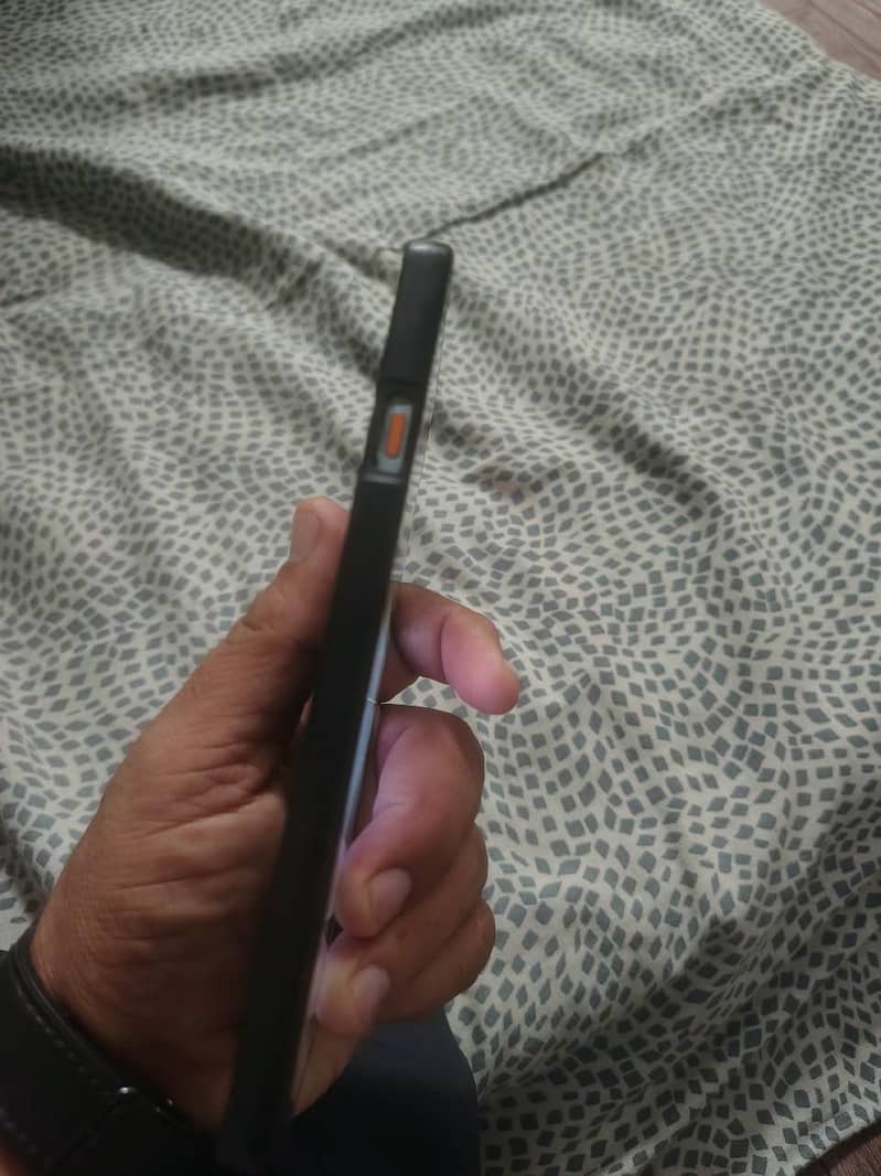Takno camon 40 5