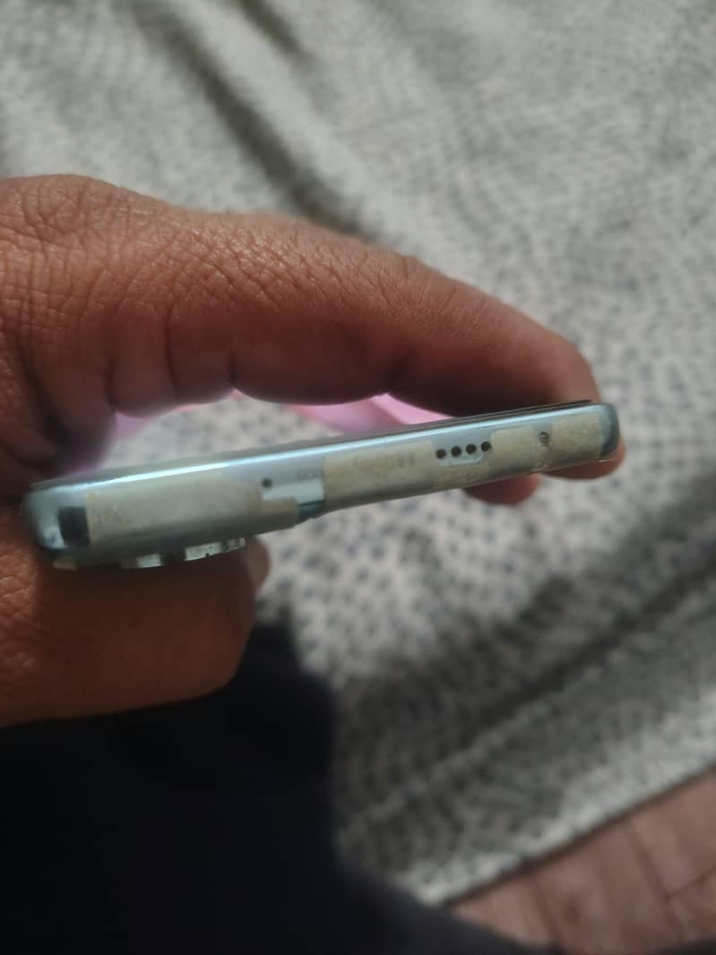 Takno camon 40 8