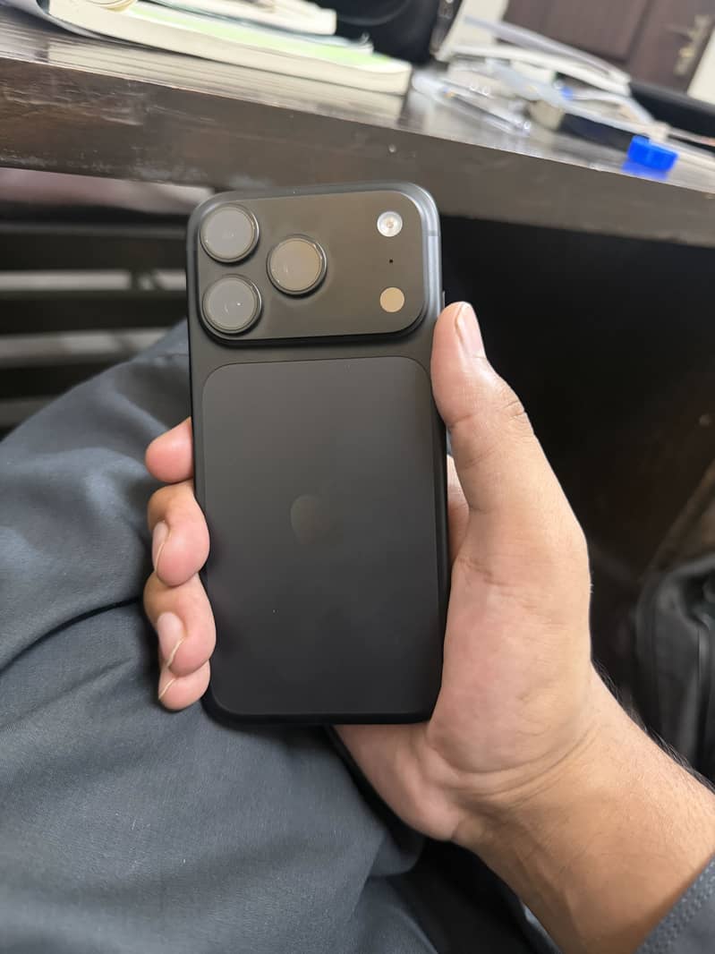 iPhone 18 pro pta 0