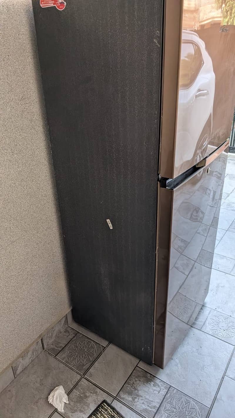 Dawlance Refrigerator 1
