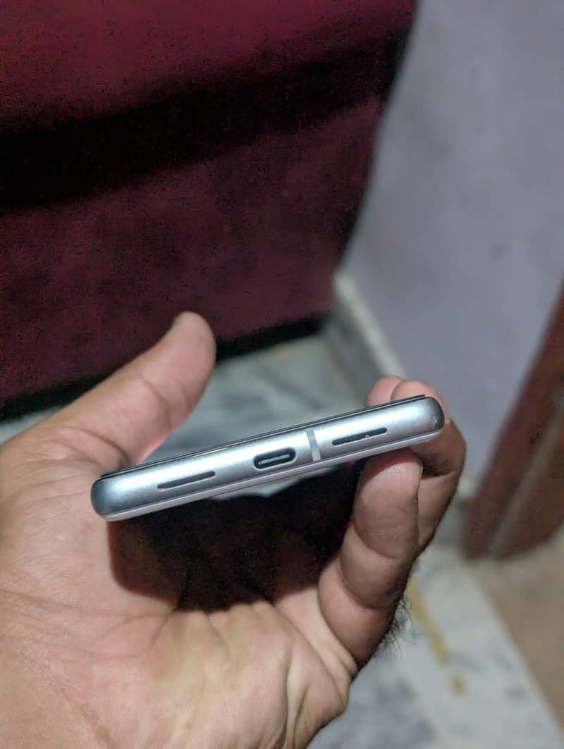 Google Pixel 7 2