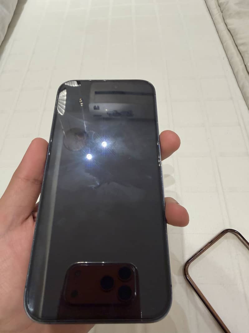 Apple iPhone 14 Pro Max 6