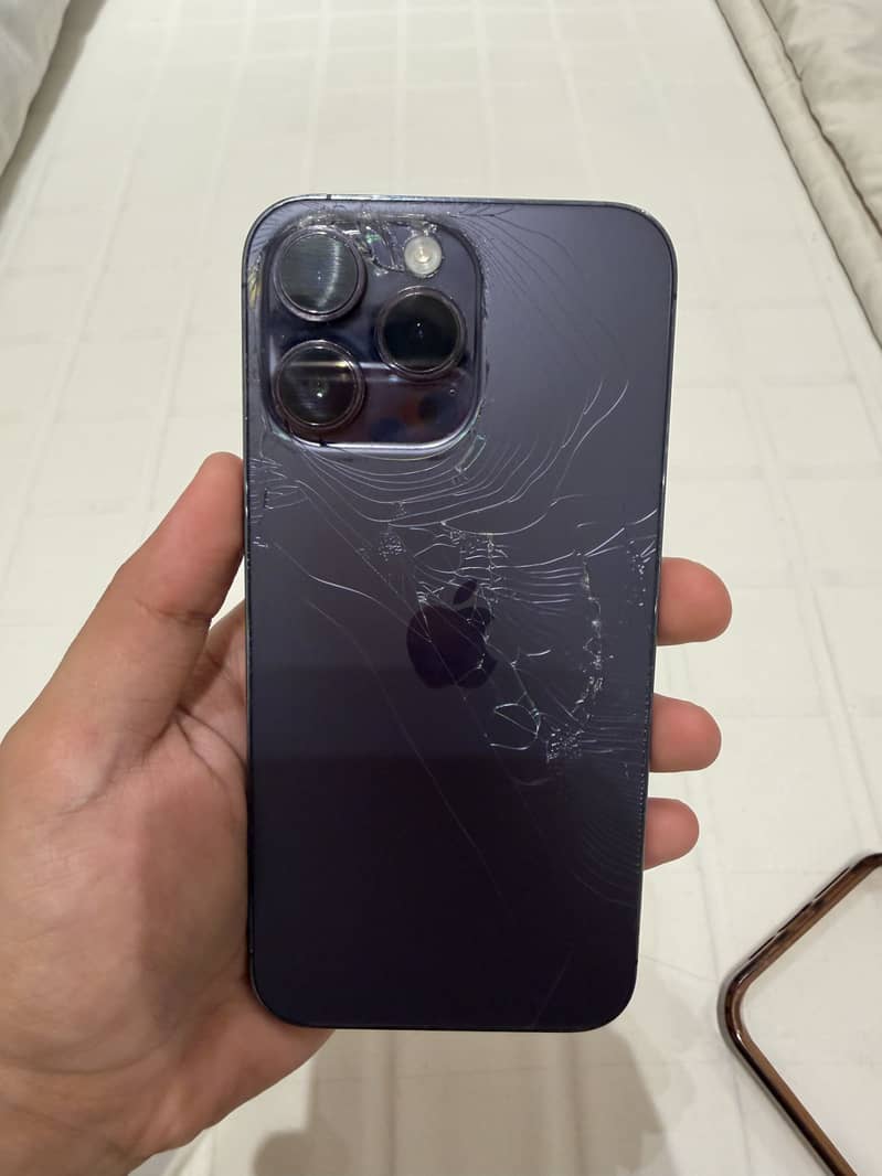 Apple iPhone 14 Pro Max 11