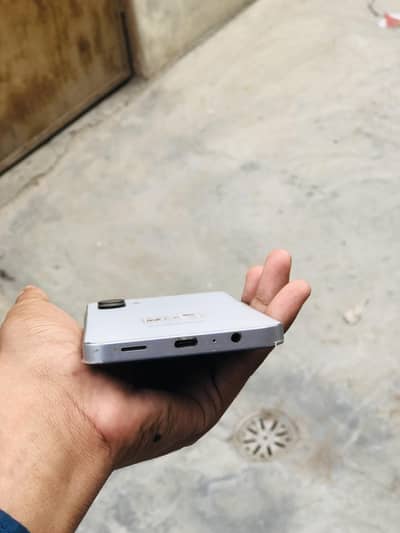 Samsung  A06