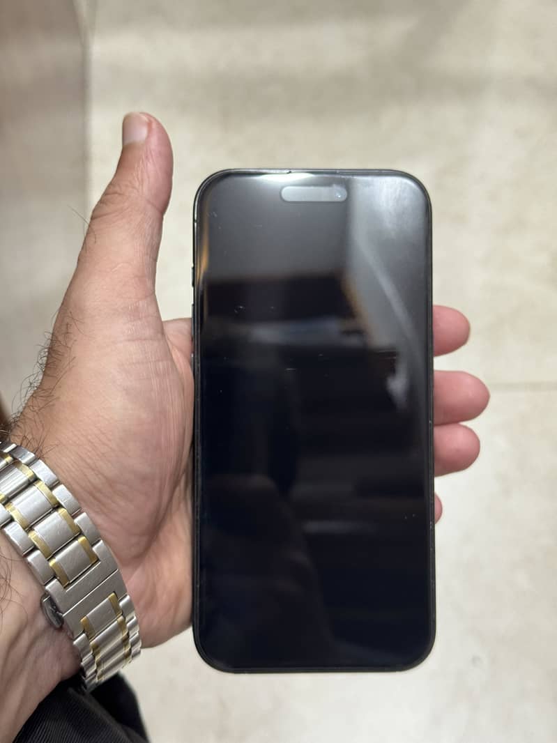 Apple iPhone 15 Pro 1