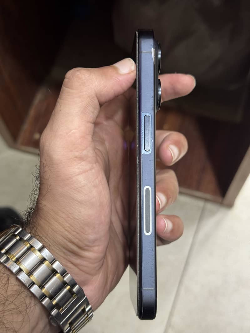 Apple iPhone 15 Pro 5