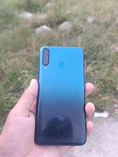 Itel S15 Pro
