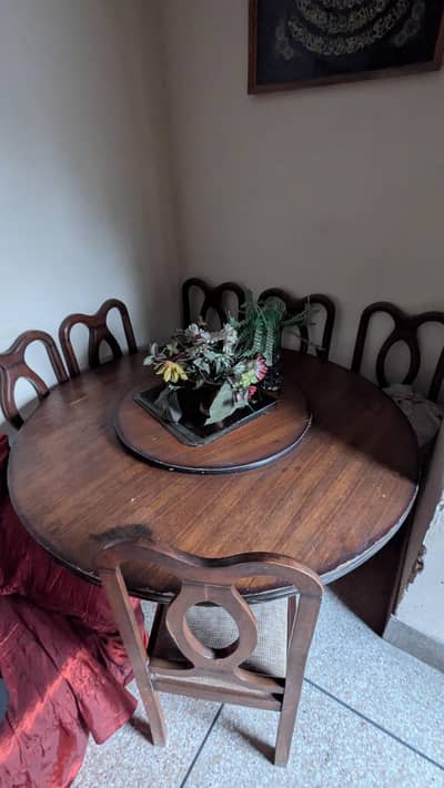Dinning table