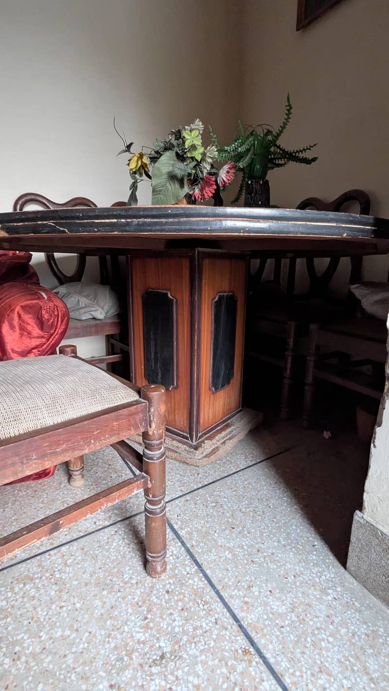 Dinning table 3
