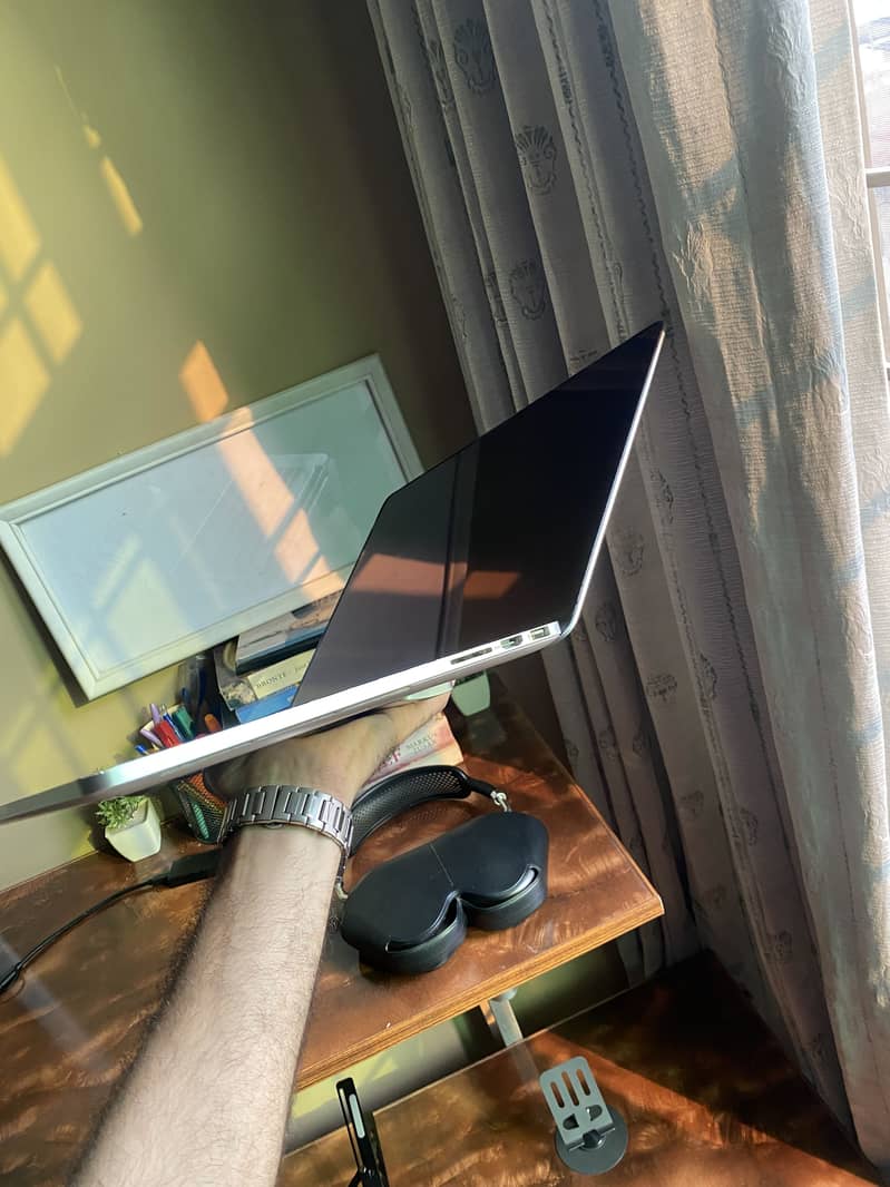 Macbook pro early 2016 6