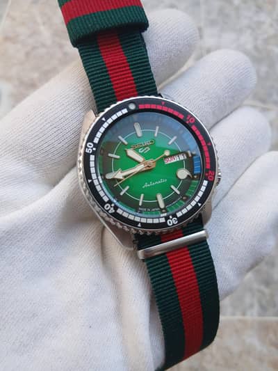 Seiko 5 Sports