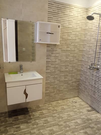 We Have Stunning Location House Available For Rent.