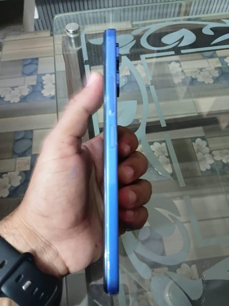 Infinix smart 20 10