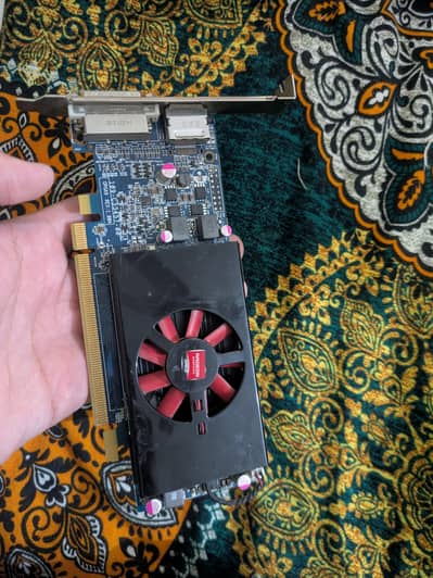 AMD Radeon hd 7570 1gb DDR5